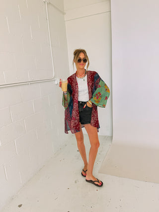 kiss of venus kimono