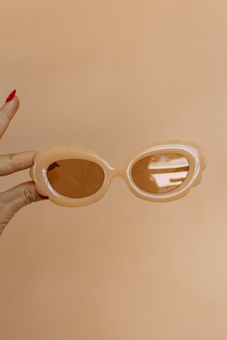 scalloped sunglasses - peach