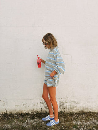 dolphin stripe mock neck