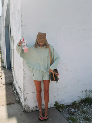 gimme more stripe top - mint