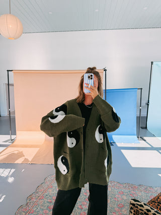 oversized yin yang cardigan - olive
