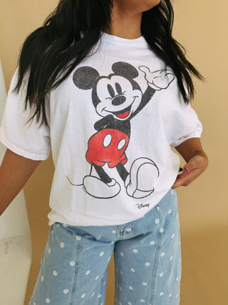 say hi to mickey graphic tee