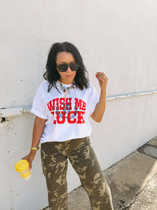 ETTA OG | wish me luck horseshoe graphic tee - white / red