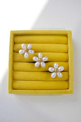 beljoy | dippin' daisy ring