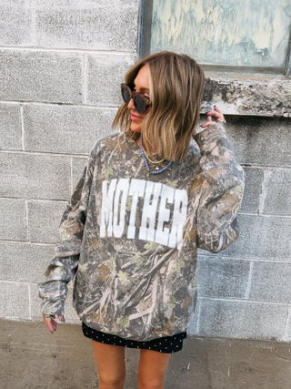 ETTA OG | varsity mother camo sweatshirt - white