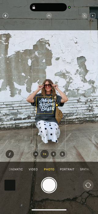 ETTA OG | mother knows best graphic tee - charcoal / white