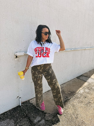 ETTA OG | wish me luck horseshoe graphic tee - white / red