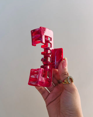 ETTA OG | trucker hat hair clip - red