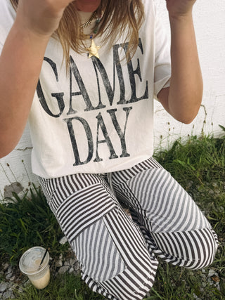 carpe diem cropped pants
