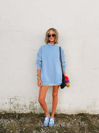 most wanted mock neck - blue