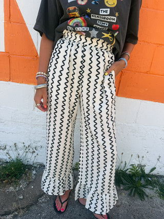 draw the line ruffle pants