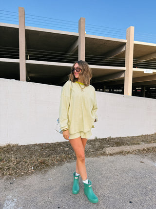 gimme more stripe shorts - moss