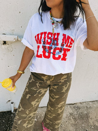 ETTA OG | wish me luck horseshoe graphic tee - white / red