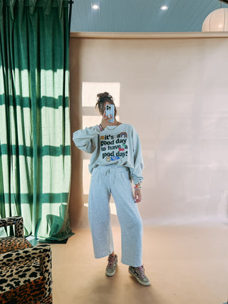 ETTA OG | good day sweatshirt