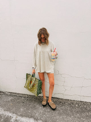 gimme more stripe top - grey