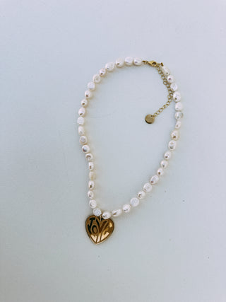 perfect heart pearl pendant necklace