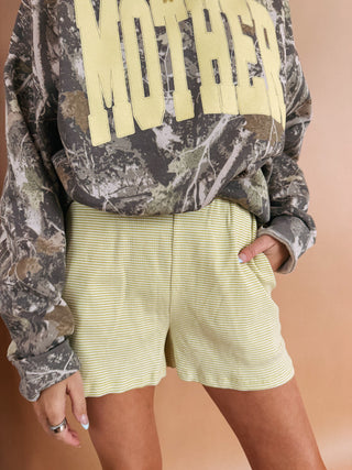 gimme more stripe shorts - moss