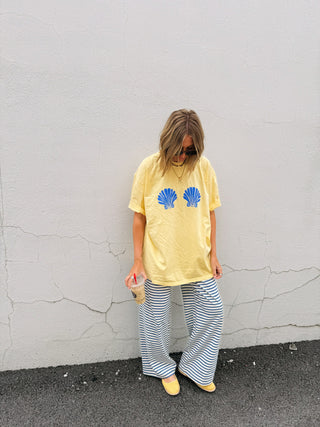 ETTA OG | sister seashells graphic tee - butter yellow