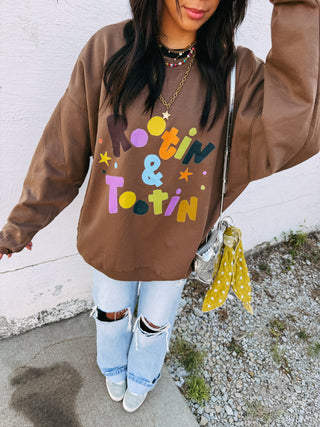ETTA OG | rootin and tootin sweatshirt - brown
