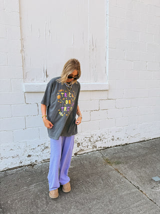 ETTA OG | trick or treat graphic tee - charcoal