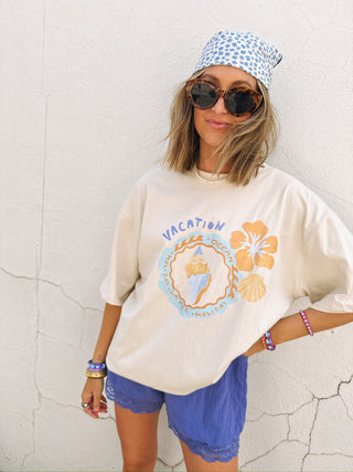 oversized beach vacay graphic tee
